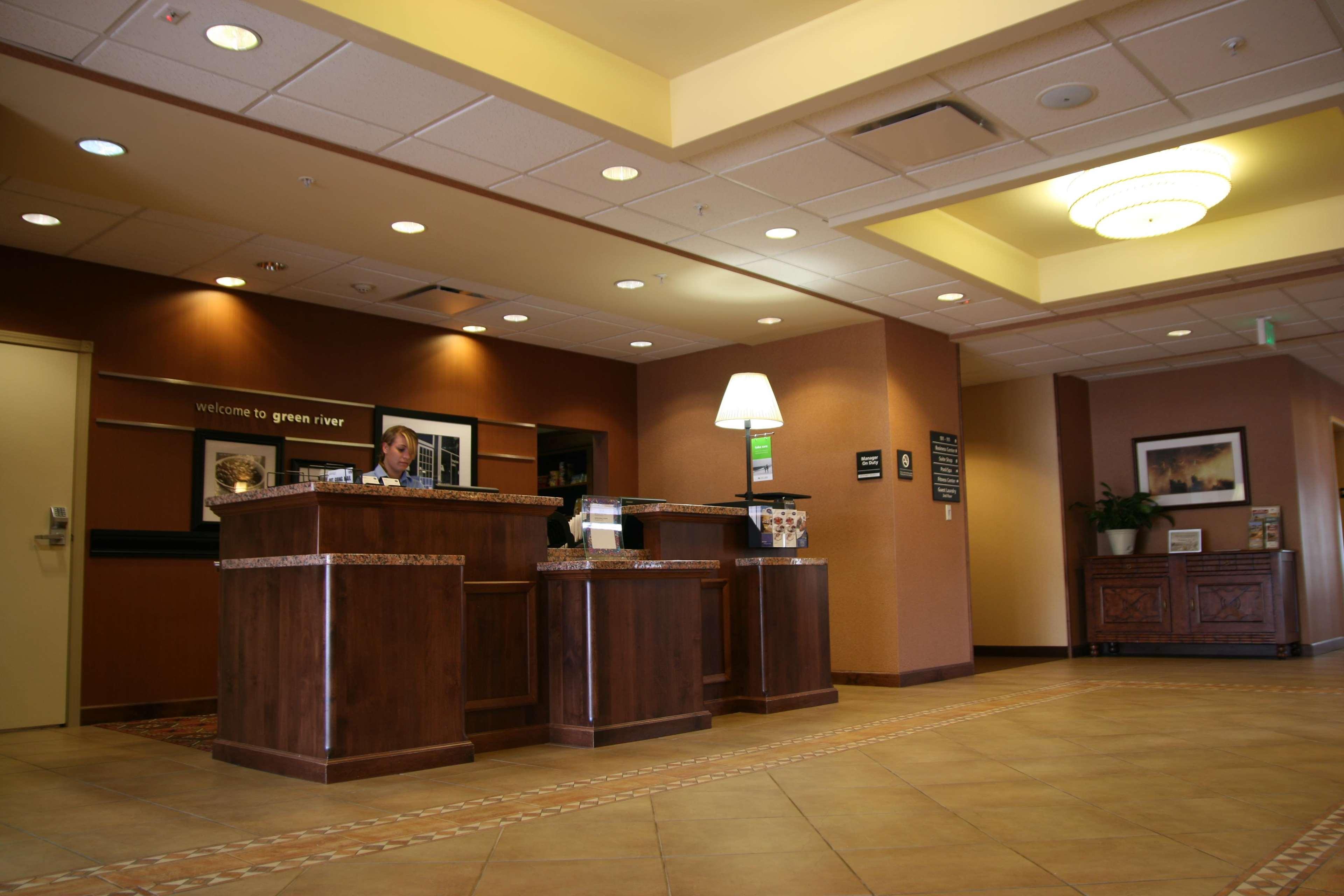 Hampton Inn & Suites Green River Interior photo