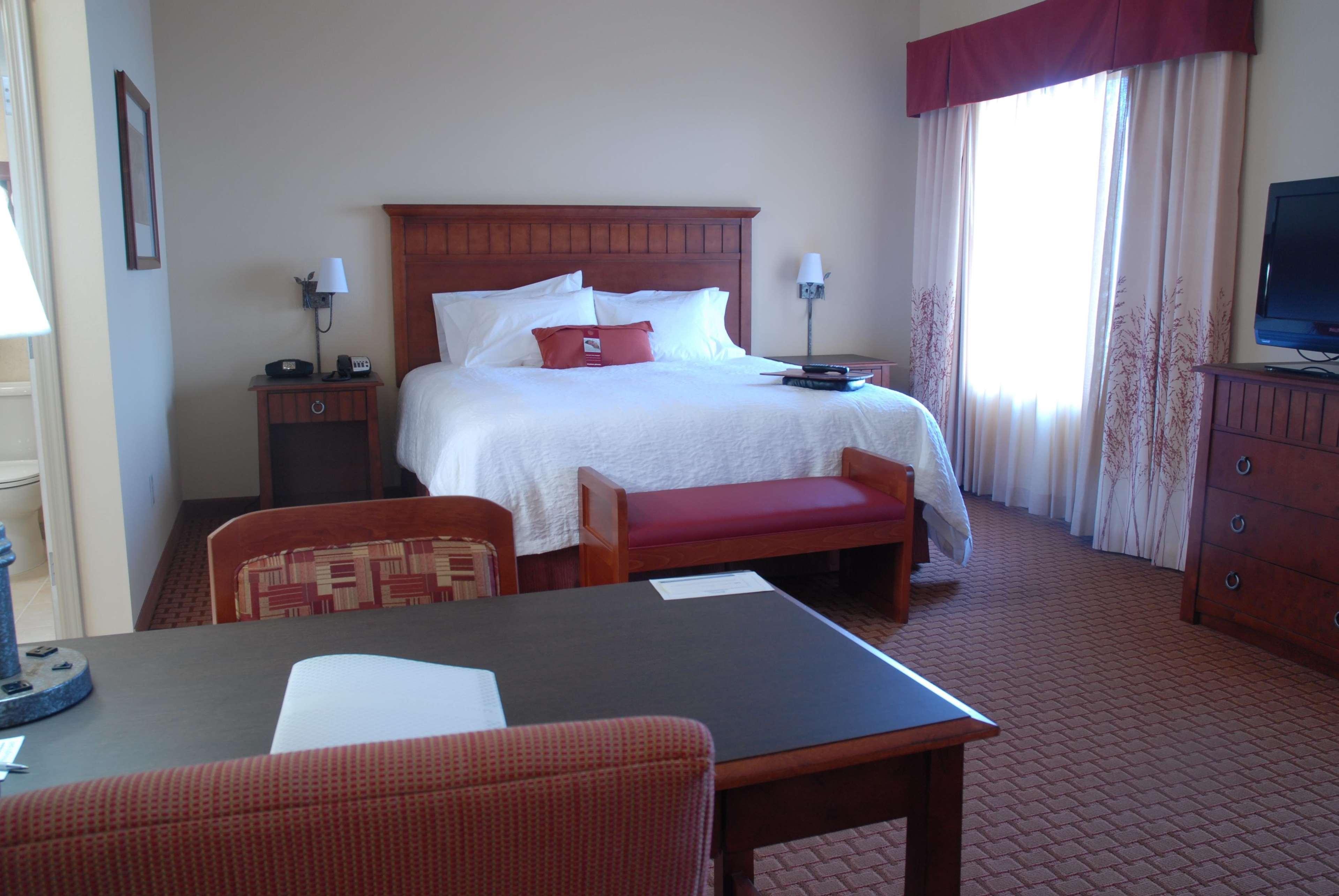 Hampton Inn & Suites Green River Room photo